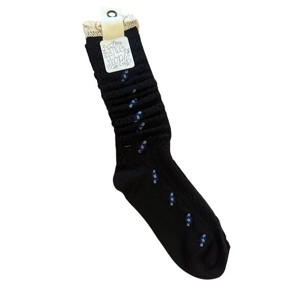 NWT Women One Size Free People Black Waffle Knit Floral Print Socks - Picture 1 of 5